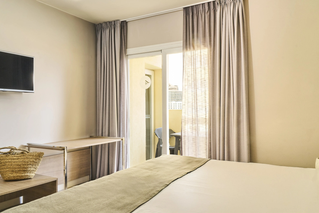 Ona Marbella Inn