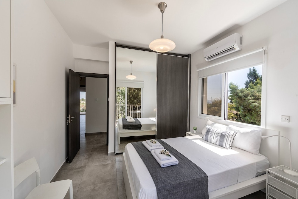 Napa Bay View Villa 7