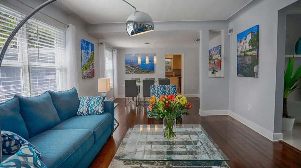 Modern Miami Family Home Mins From The Beaches