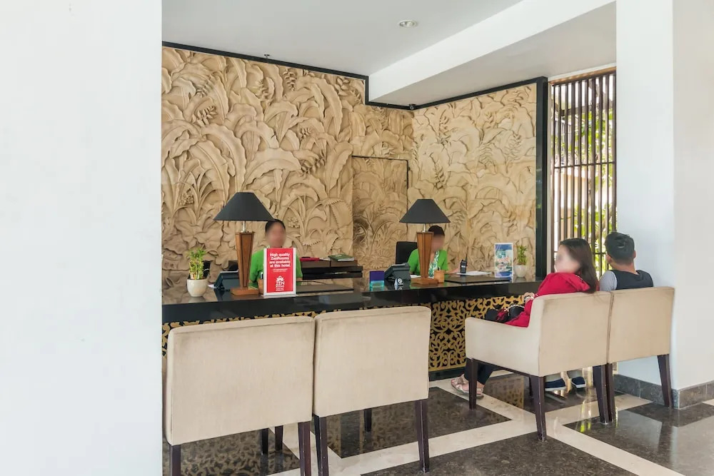 ZEN Rooms Raya Kuta 3