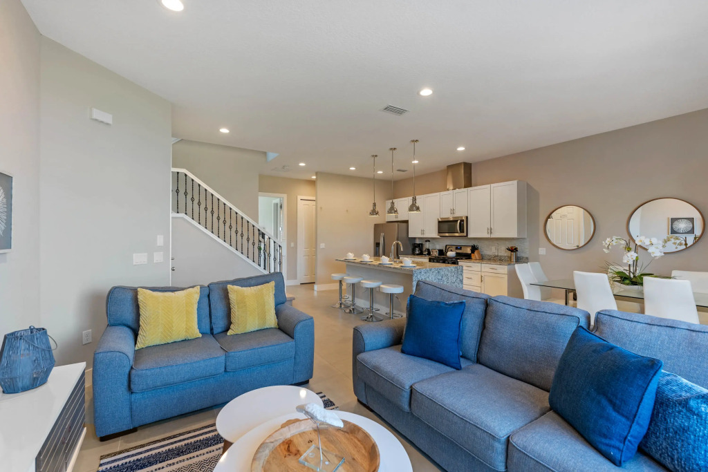 5 Bedrooms/ 5 Bathrooms Summerville Resort (7569 S, Kissimmee, US