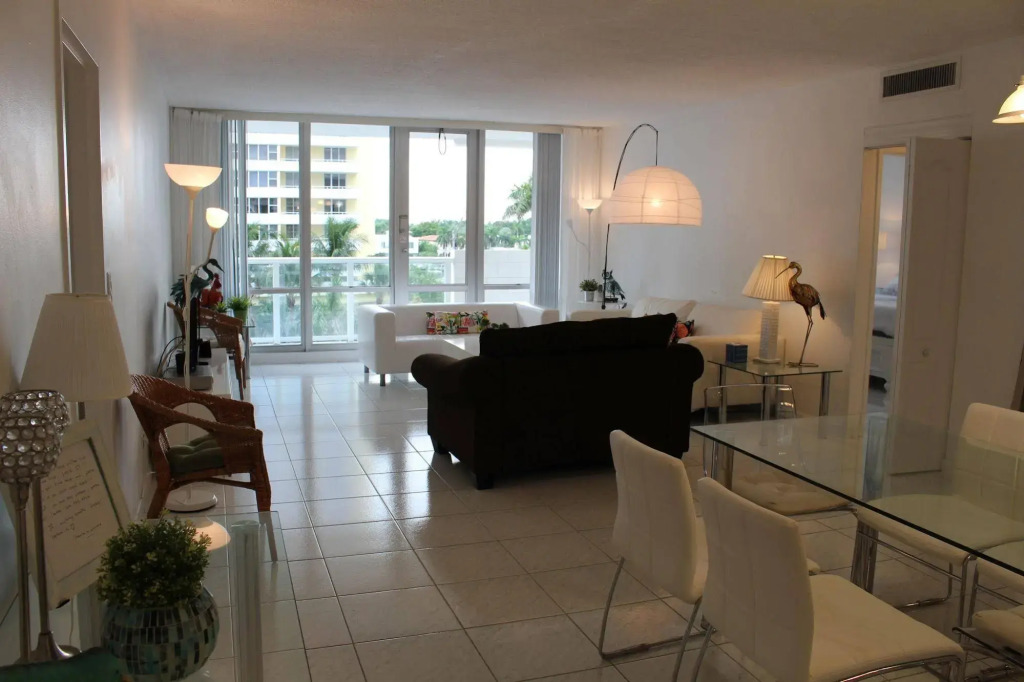 Pavilion Residences on the Beach