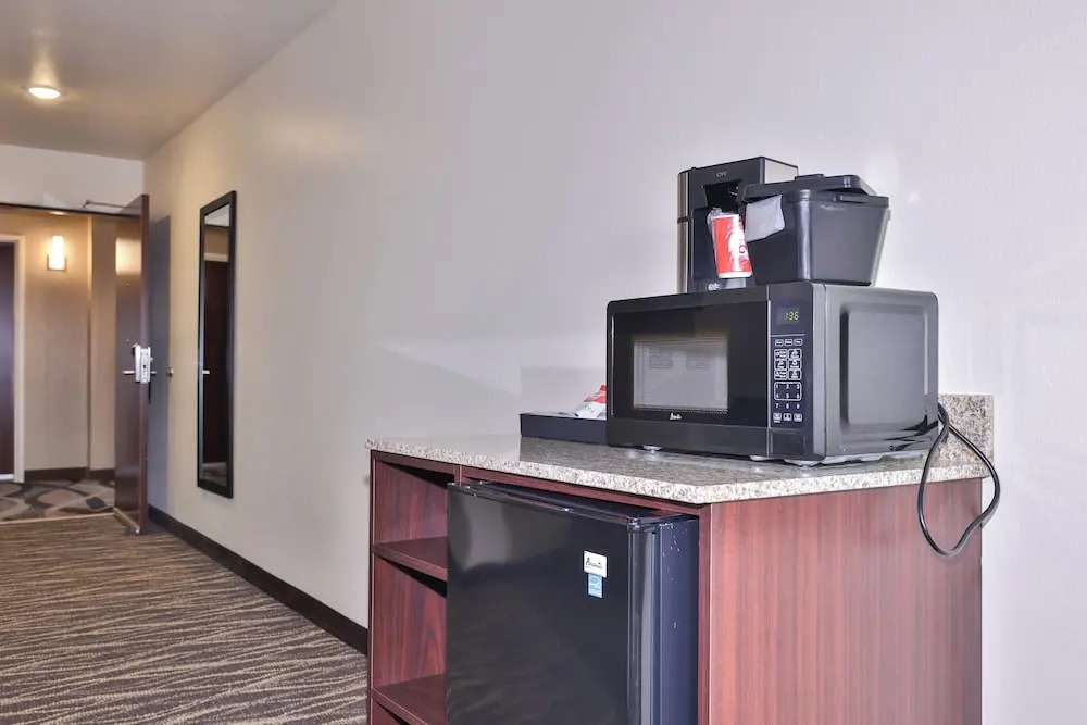 Cobblestone Hotel & Suites - Monte Vista