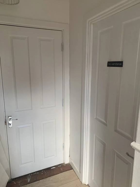 Compact Suite, 3 min From Beach - Inc Breakfast