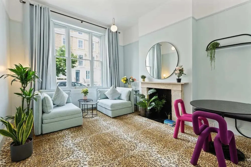 Elegant 1-bed Apt, Sleeps 4, in Chelsea