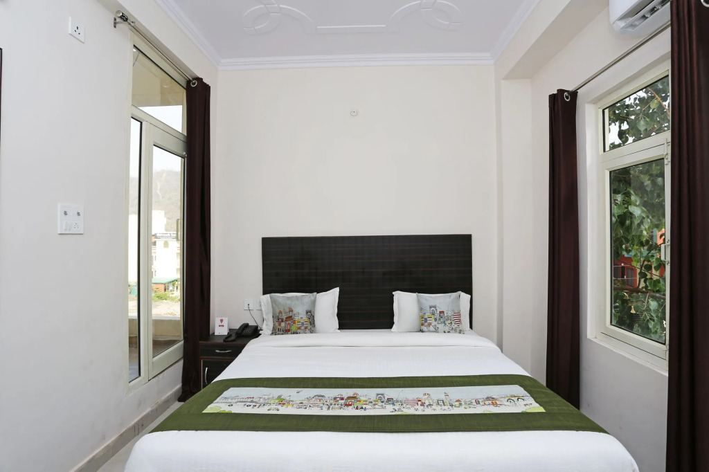 OYO Rooms 082 Tapovan