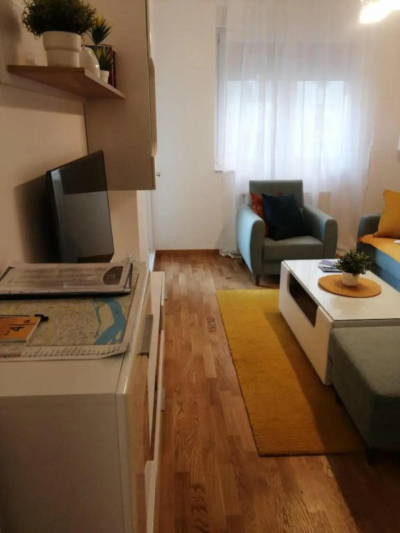 Center Sunrise Apartment