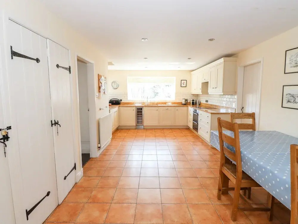 Robin Cottage