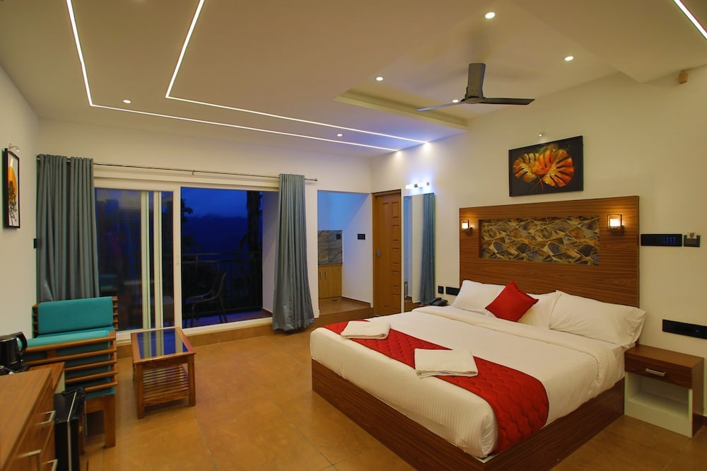 Nature Shade Pool Villa