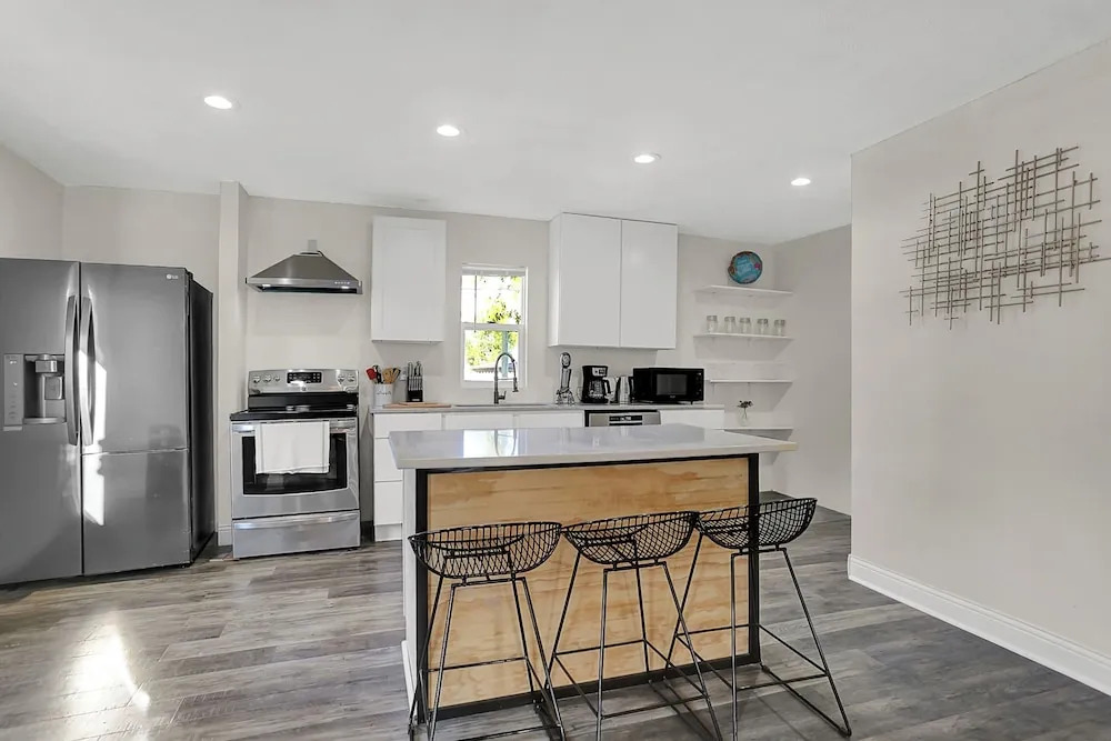 Beautiful 3500 SqFt Villa in Fountain Sq