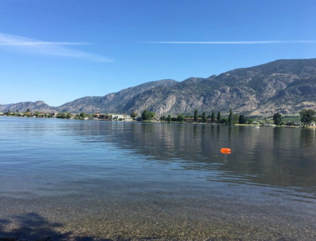 Holiday Inn Hotel & Suites Osoyoos by IHG