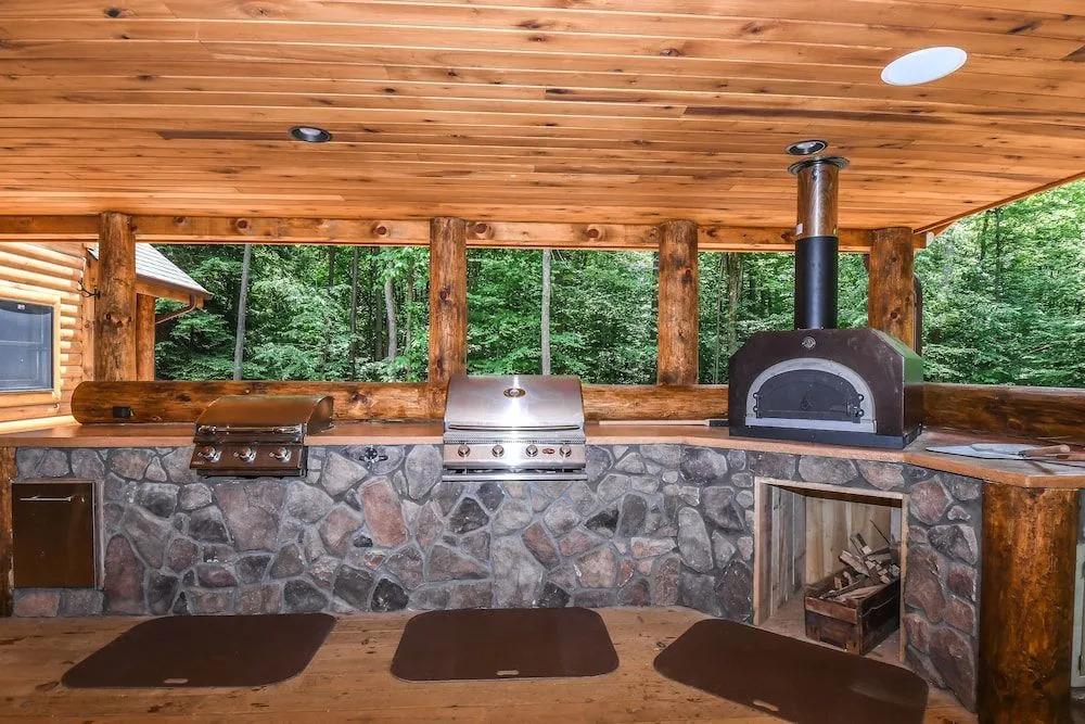 Hemlock Hideaway
