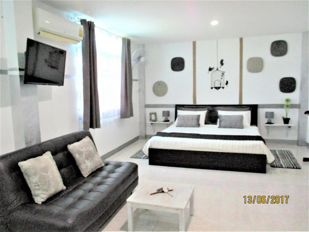 Similan Hotel