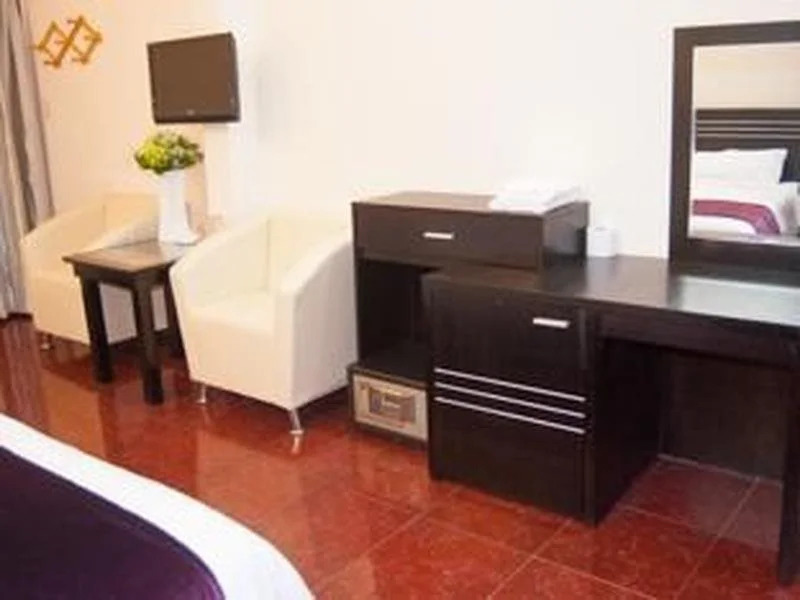 Khanh Toan Hotel