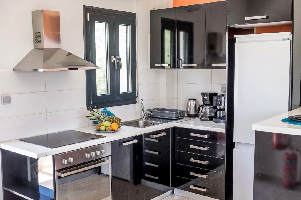 Golden Sun Suites