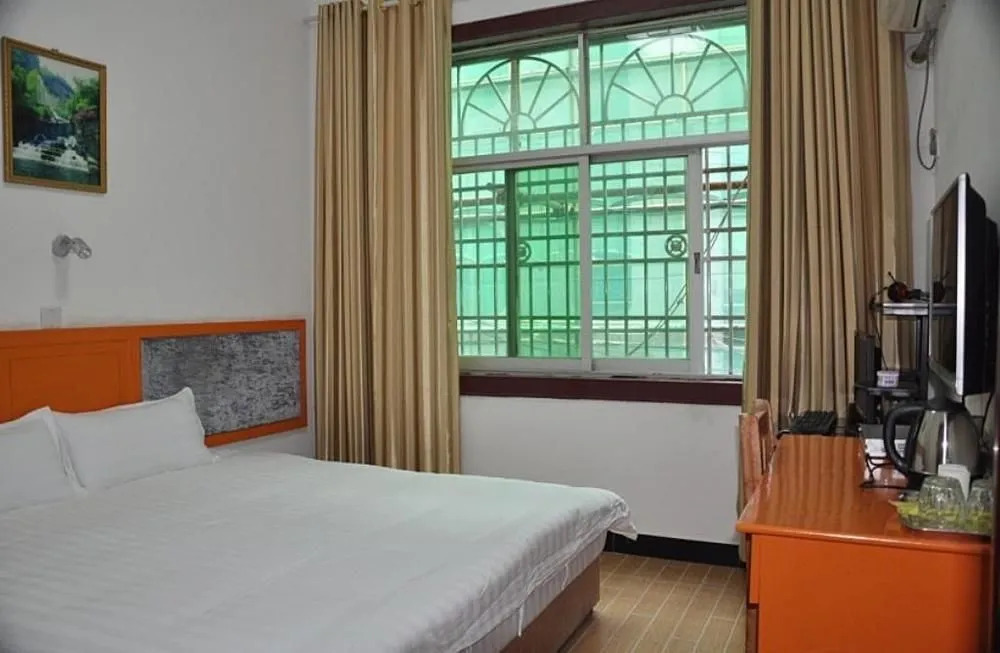 Zhangjiajie Tiantian Express Hotel