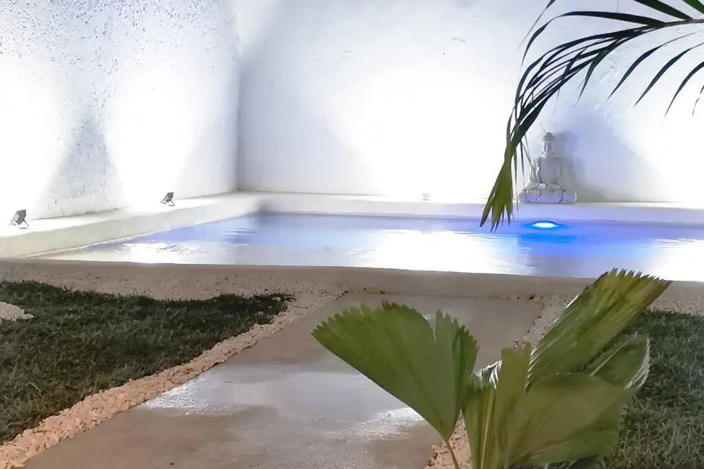 Cuernavaca, 10 personas, alberca privada y jardín
