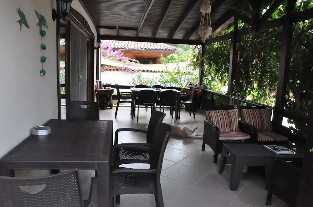 Beautiful 4-bed Villa Private Pools