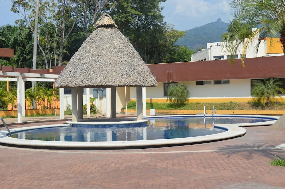 Hotel Jardin Real