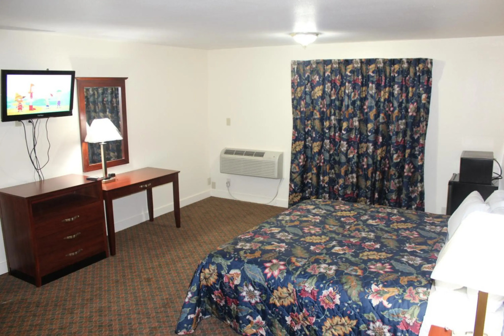 Passport Inn and Suites - Middletown