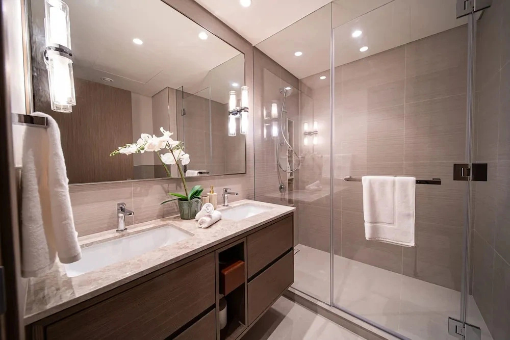 One Lux Stay Grande Signature Residences