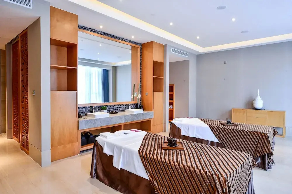 Shanghai Nanxiang Holiday Hotel