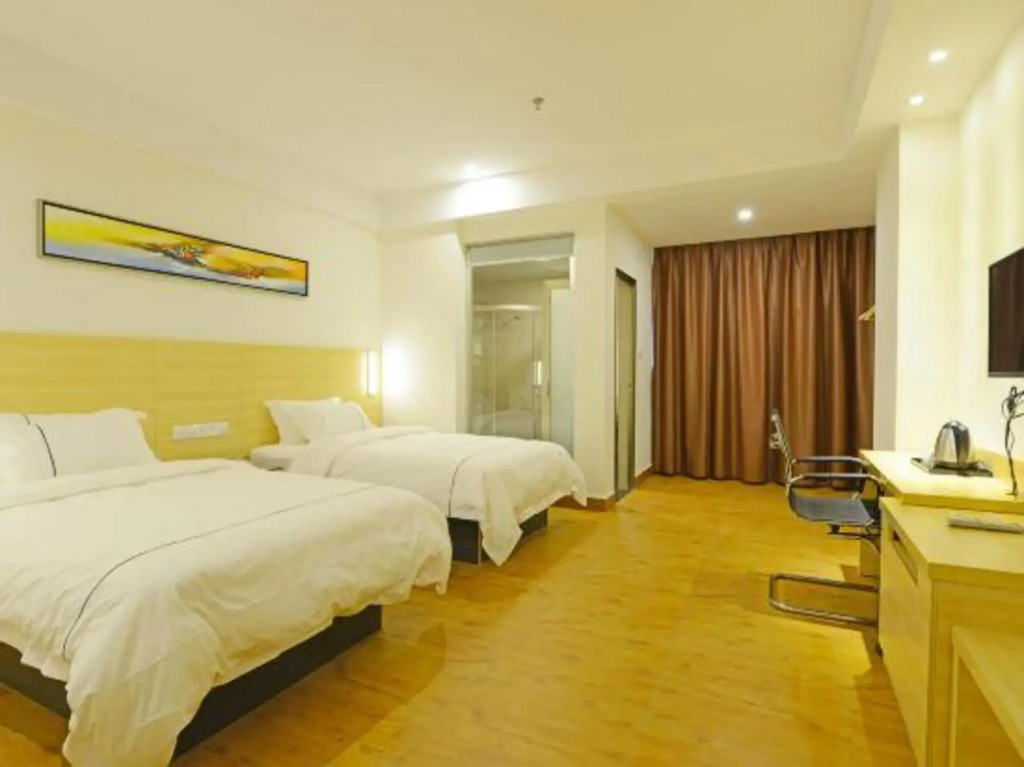 Longting Holiday Hostel
