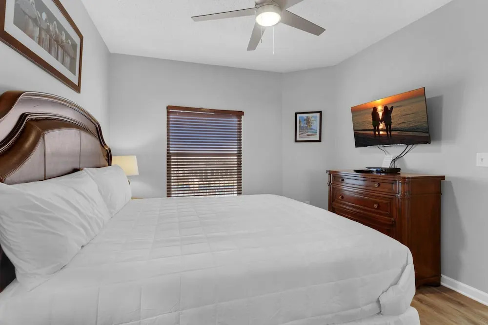 Sterling Sands 707