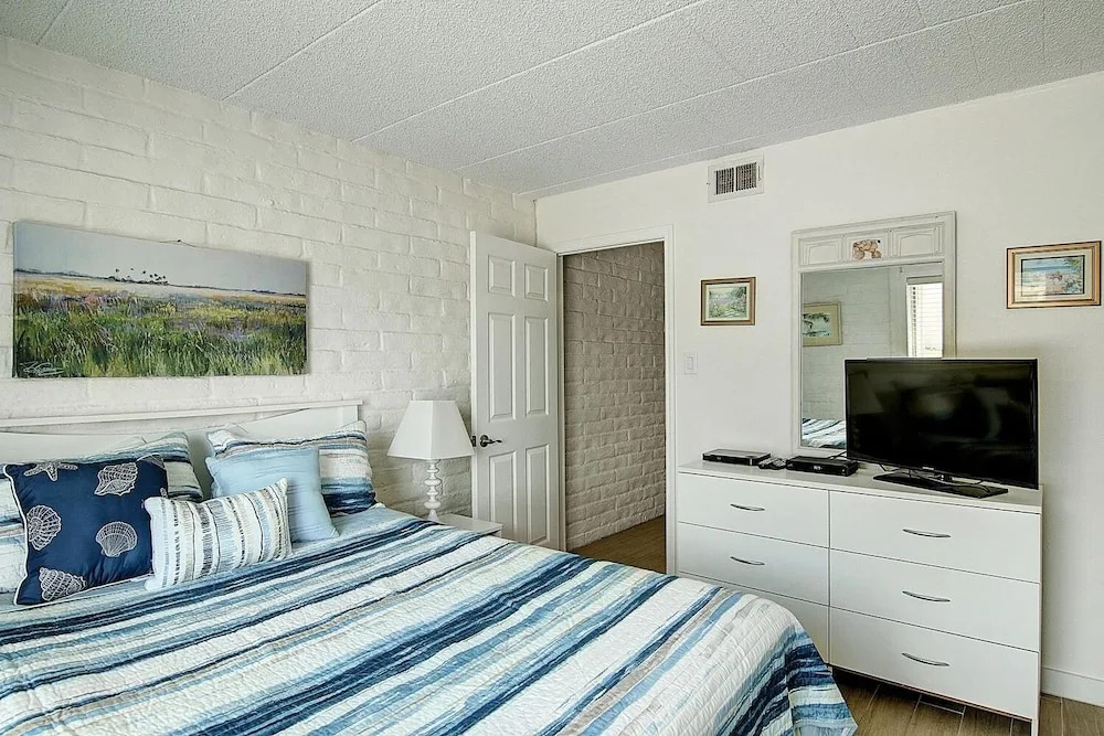 Coral Cay 116 2 Bedroom Condo