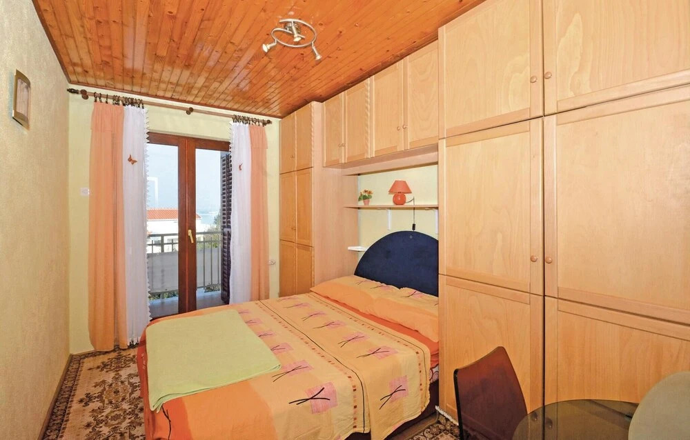 Beautiful Home in Mastrinka With Wifi and 1 Bedrooms