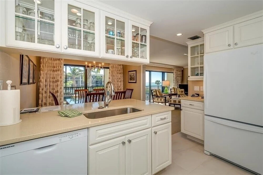 Sea Oats 242 2 Bedroom Condo by RedAwning
