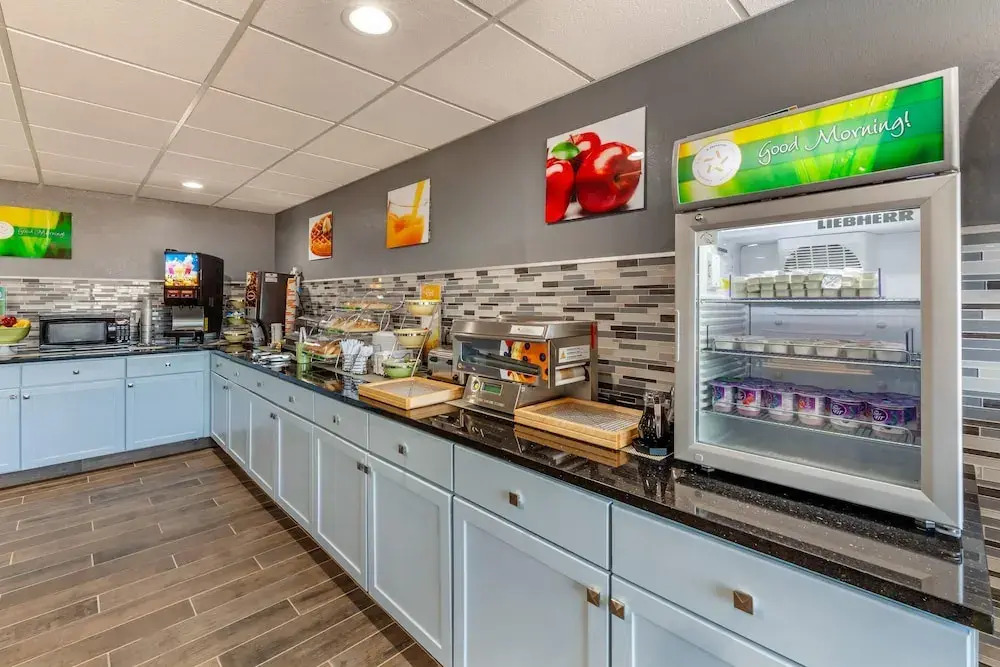 Americas Best Value Inn New London