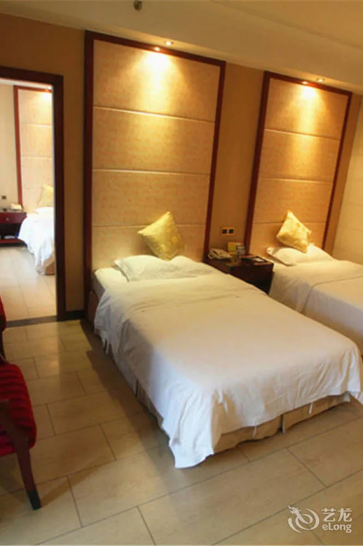 Wuhan Sunshine 128 Hotel