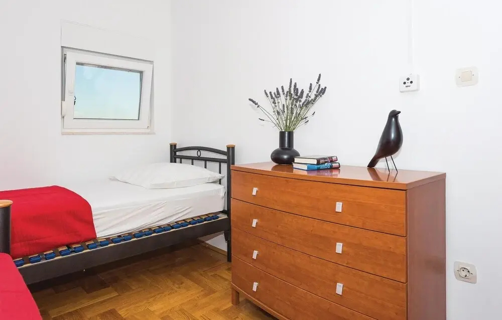 Stunning Home in Vodice With Wifi and 2 Bedrooms