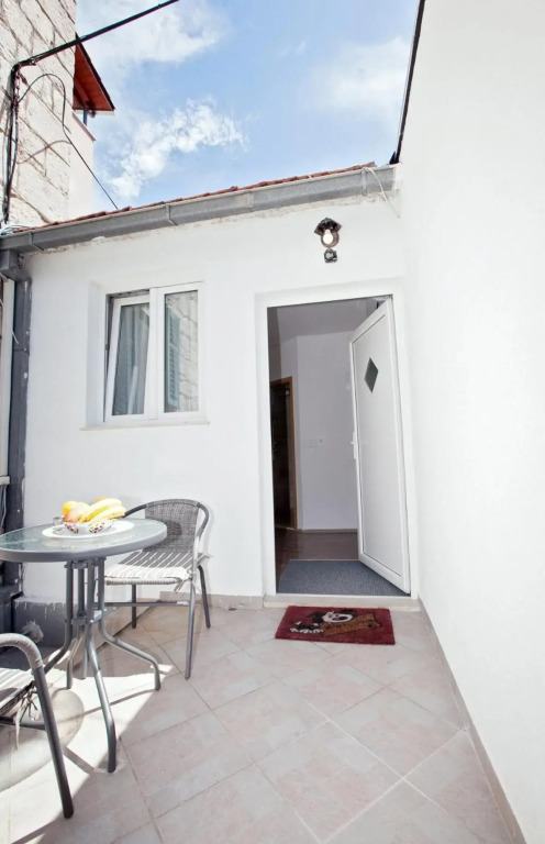 The Garden Rooms & Suites