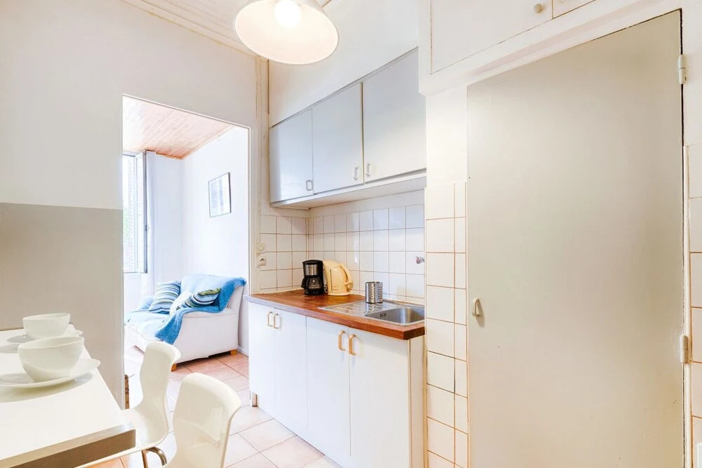 Large one Room Apartment - Notre Dame de la Garde