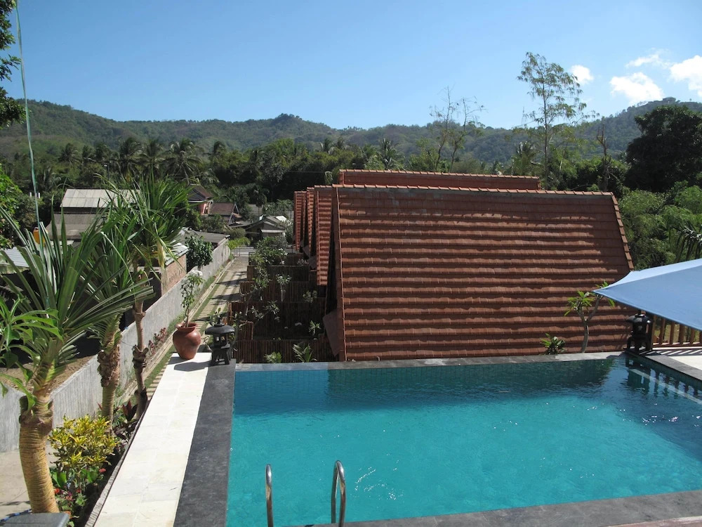 Yoki's Bungalows