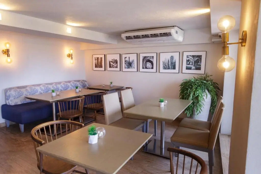 Hotel Santa Cecilia B&B
