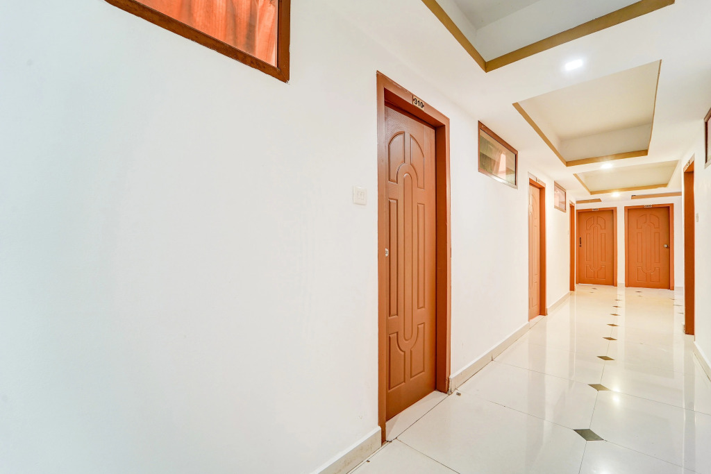 Hotel O Kottayam Near Caritas Hospital