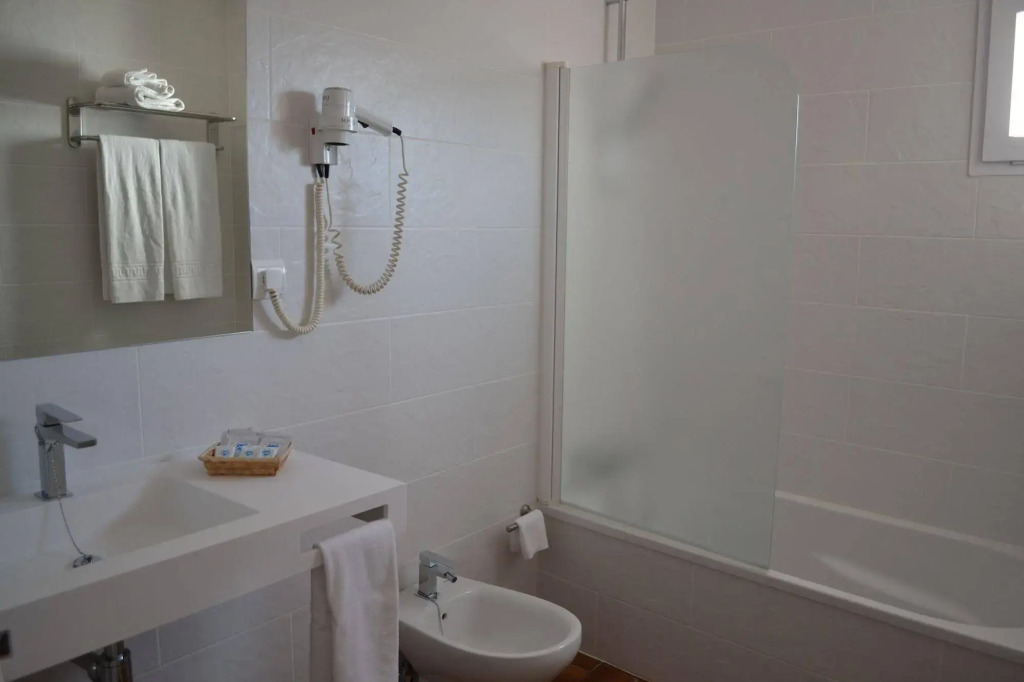 Hotel Cadaqués1962 by Fimedhotels