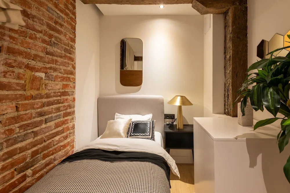 Renovado y céntrico apartamento con AC