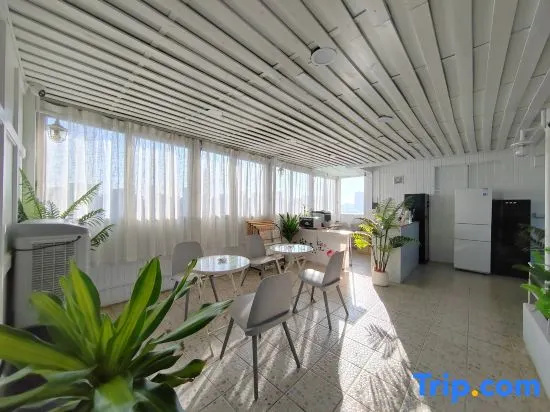 Guangzhou Huahai Serviced Apartment (East Railway Station Sports Institute North Gate)