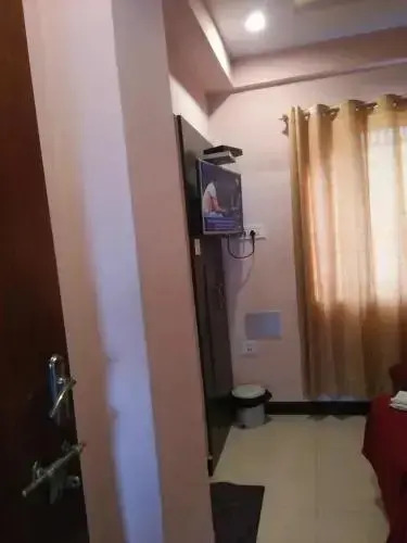 hotel sangeeth lodging