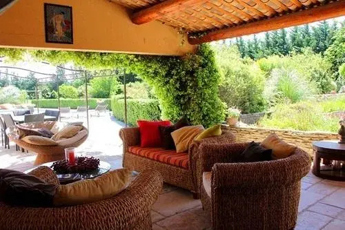 Les Carmes and spa