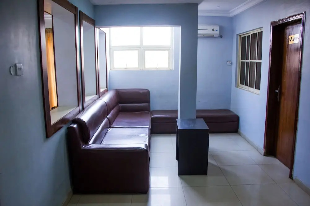 Kaft Hotels and Lounge