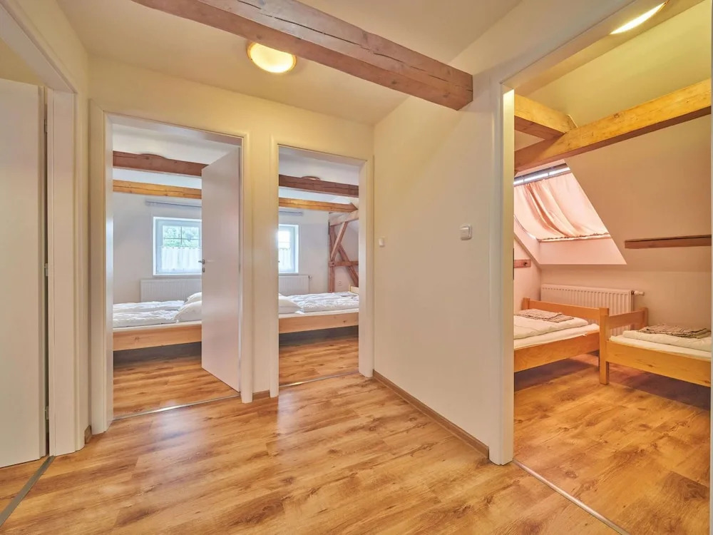 Spacious Mountain Retreat