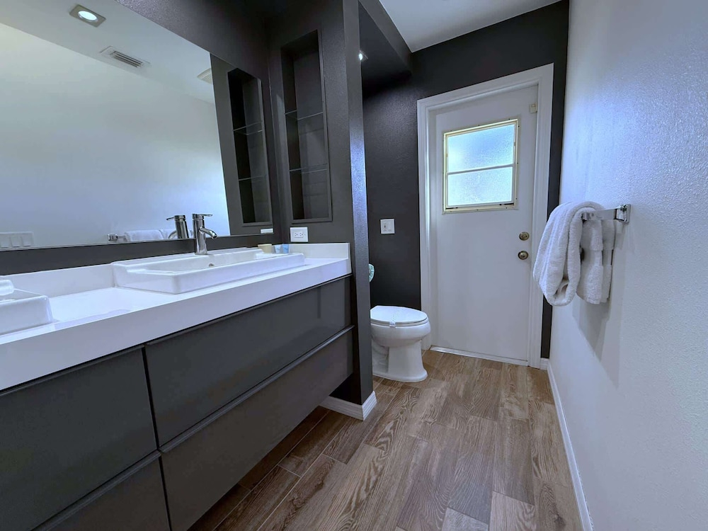 South Facing Villa - Modern Finishes
