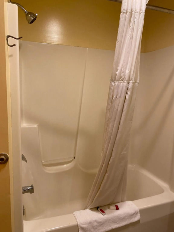 Knights Inn & Suites Dublin