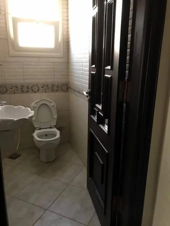 Fully furnished luxury apartment