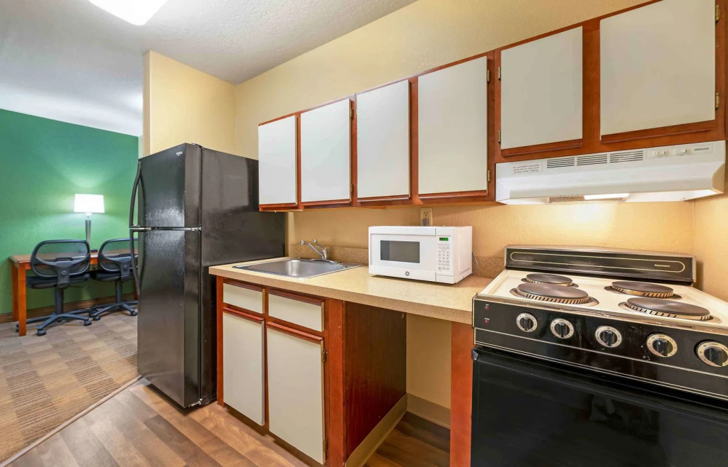 Extended Stay America Suites - Fort Wayne - North